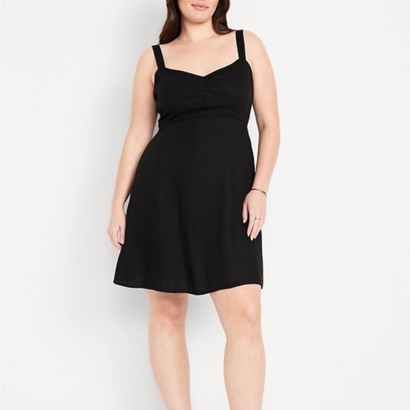 NWT OLD NAVY Black Sleeveless Mini Dress - Picture 4 of 9
